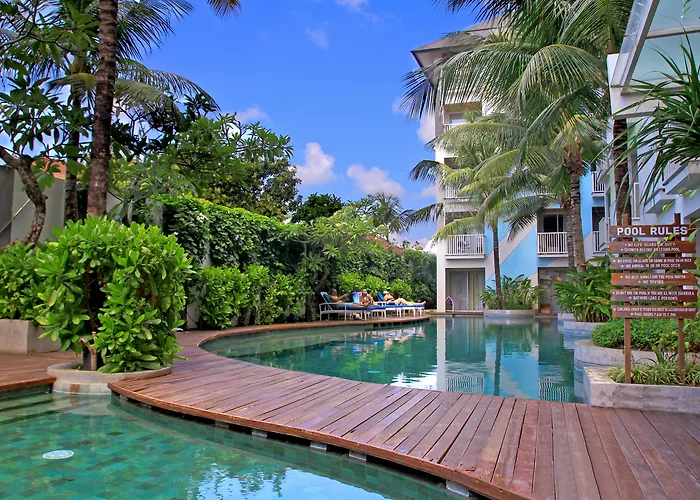 Bliss Surfer Hotel Legian