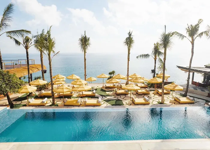 Ulu Cliffhouse Boutique Hotel And Pool Club - Adults Only